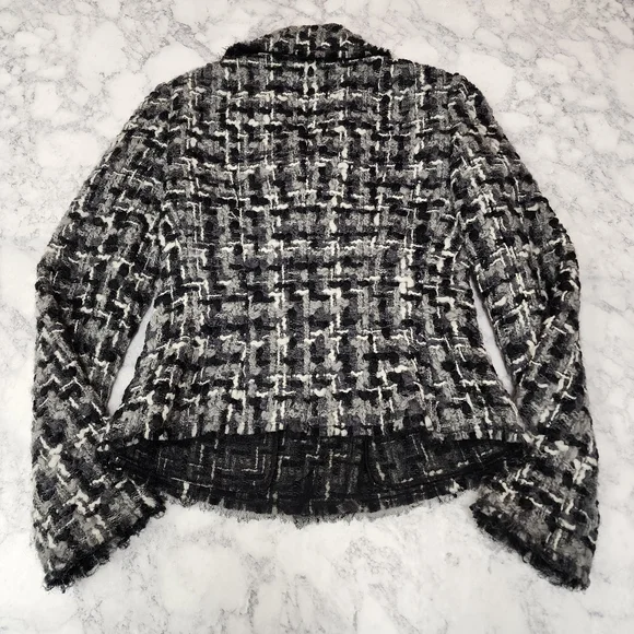 Dolce & Gabbana Monochrome Tweed Set - Picture 6 of 16